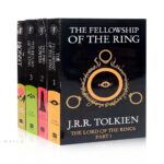 4Books-Set-The-Fellowship-Of-The-Ring-The-Hobbit-Stories-And-Interests-Extracurricular-Reading-Foreign-Classic